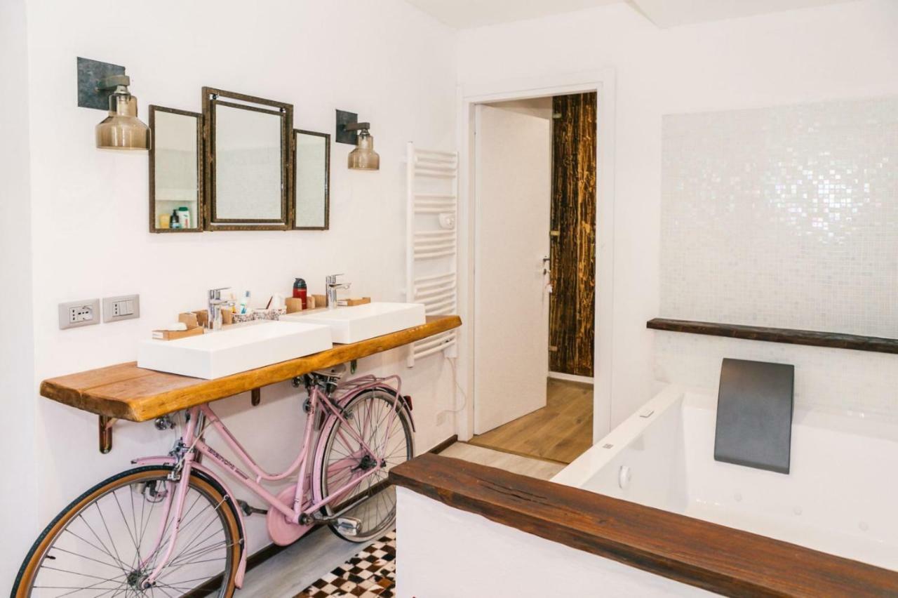 Casa Bisou Italia Wifi Et Parking Free Privato Villa Diano San Pietro Exterior photo
