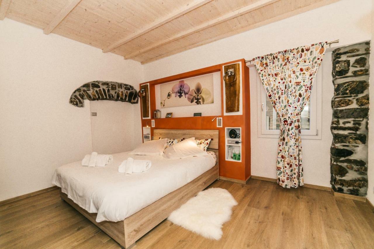 Casa Bisou Italia Wifi Et Parking Free Privato Villa Diano San Pietro Exterior photo